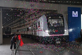 武汉污污污在线观看2号线一期车辆